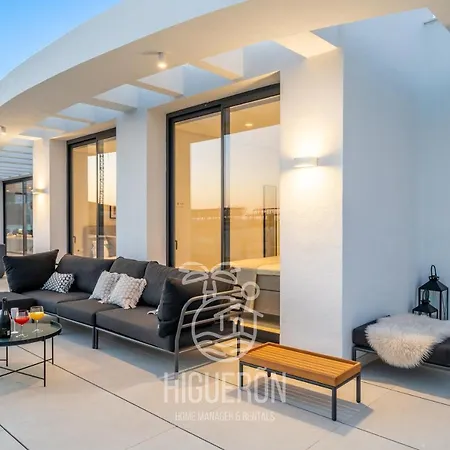 Higueronrentals Paradise Lift Apartman *