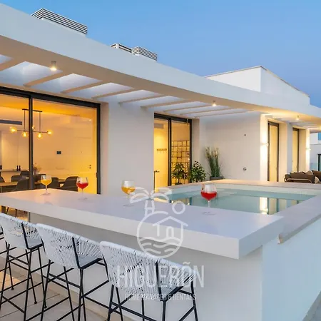 Higueronrentals Paradise Lift Apartment